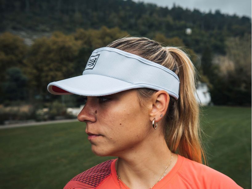 RUNNING VISOR WHITE